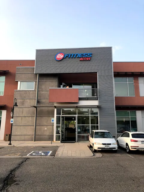 24 Hour Fitness