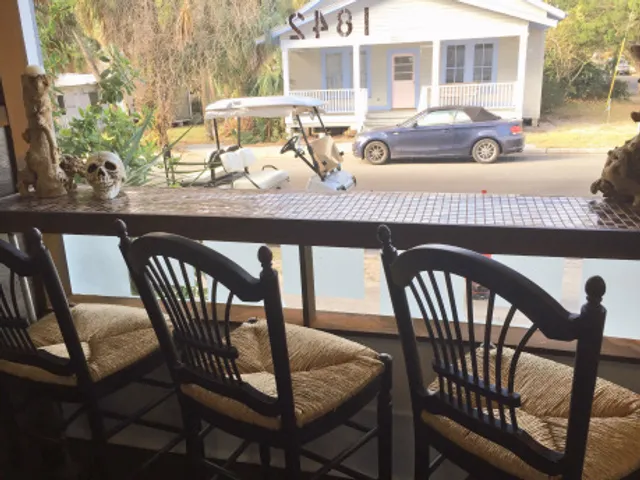 1842 Daily Grind & Mercantile