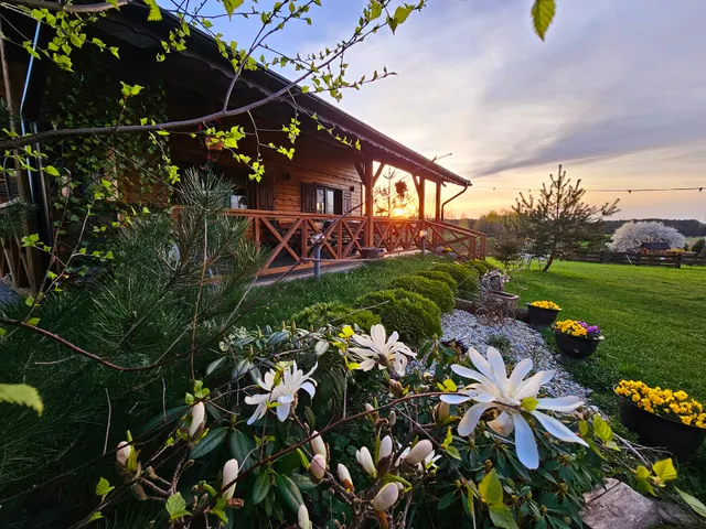 Siedlisko na Wzgórzu - tu jest pięknie... Noclegi Agroturystyka - Dom na wyłączność do wynajęcia