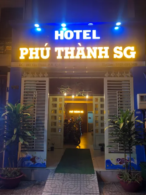 Khách sạn Phú Thành SG