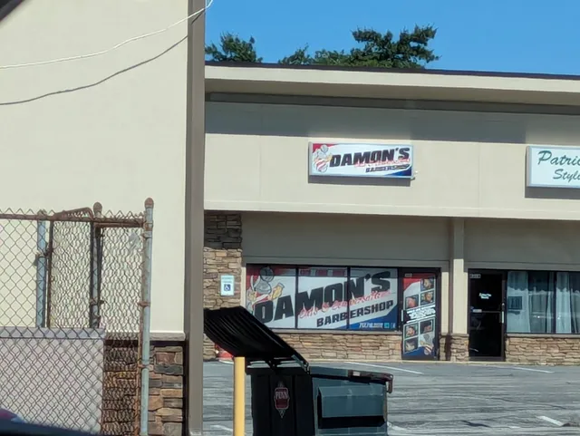 Northeastern Shopping Center