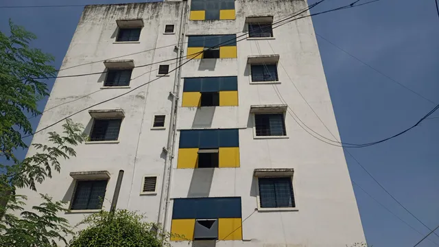 OYO 806289 Hotel Four King