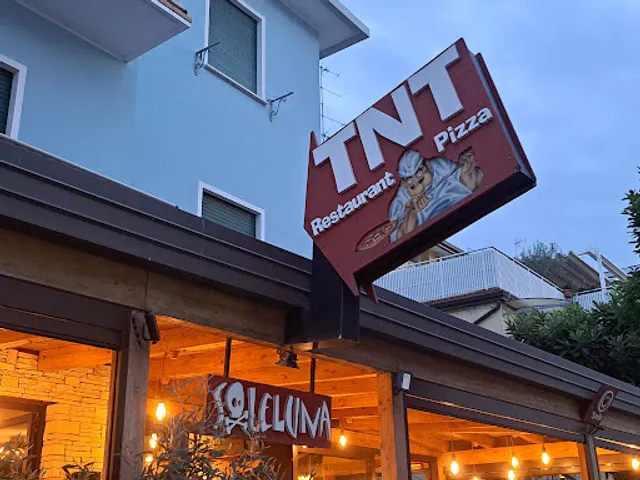Pizzeria TNT