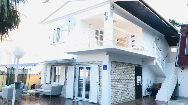 Apartments Lopac Jadranovo