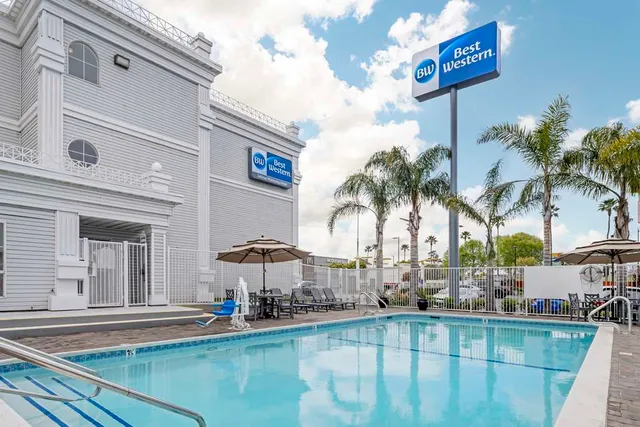 Best Western Salinas Monterey Hotel