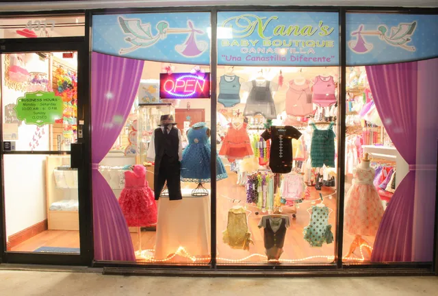 Nana's Baby Boutique - Canastilla