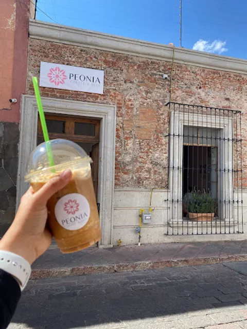 Peonia Coffee & Deli