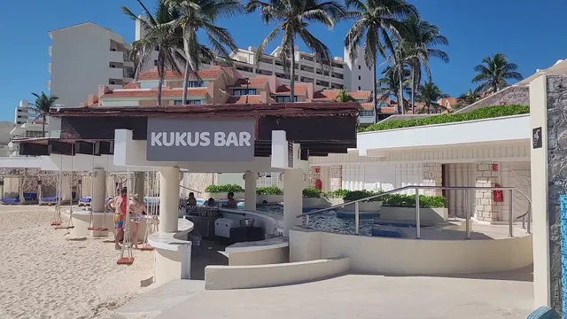 Kukus Bar