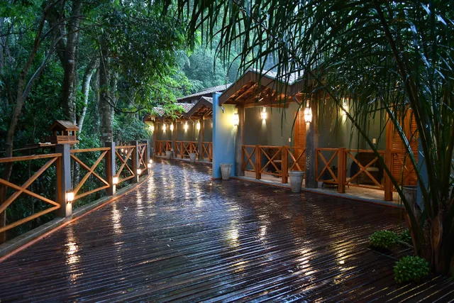 Pousada Chão de Folhas