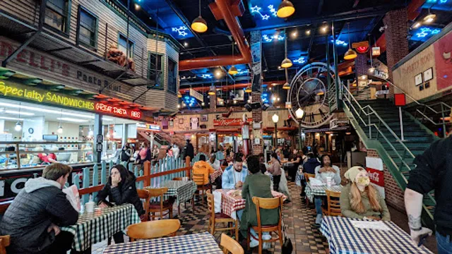 Portillo's & Barnelli's Naperville