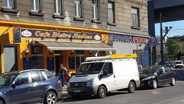 Cafe Bistro Nadine