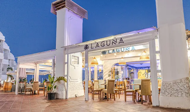 Restaurante Laguna PUERTO MARINA