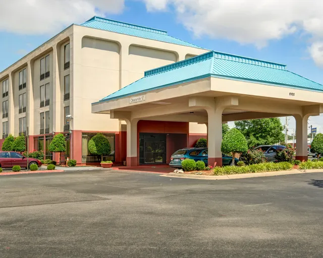 Quality Inn & Suites