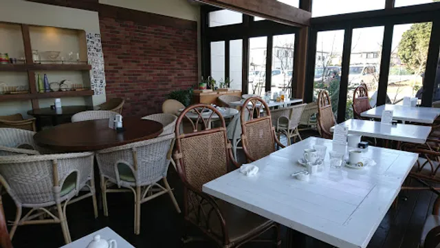 マカロニ市場 三島店