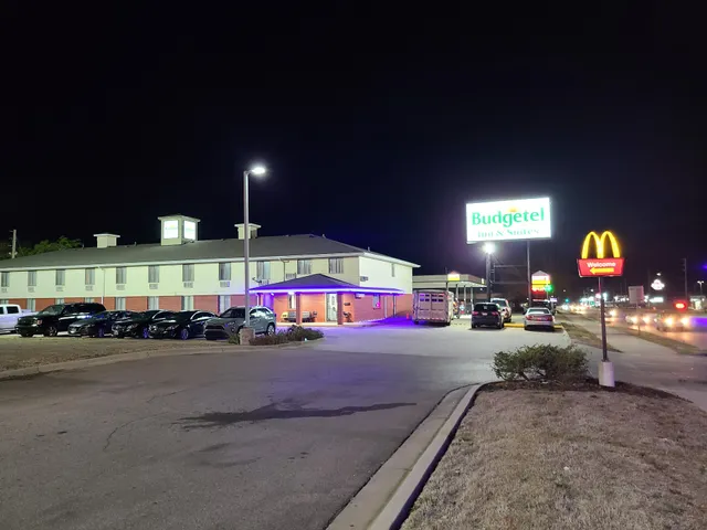 Budgetel Inn & Suites Fort Scott