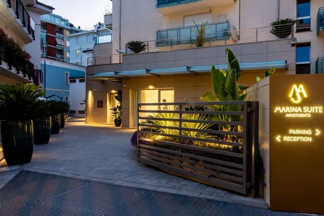 Marina Suite Apartments