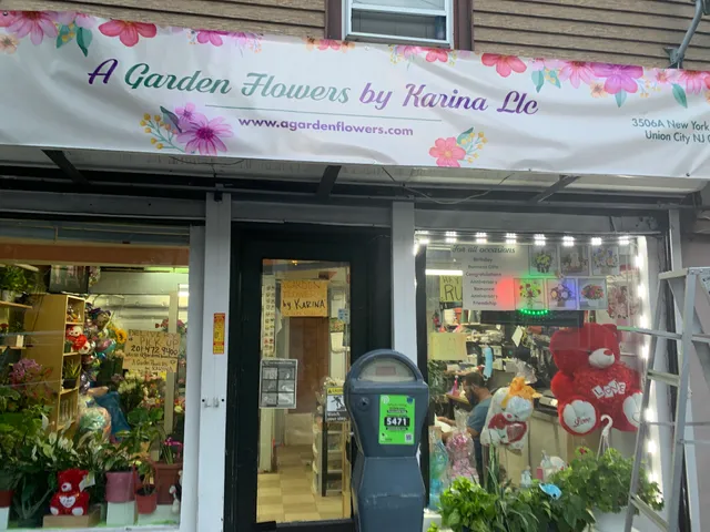 A Garden Flowers by Karina