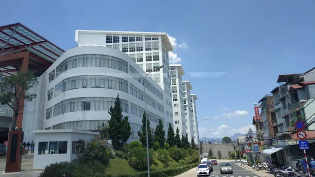 Khách Sạn Khánh Vivân