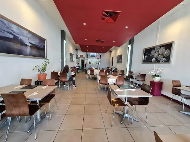 Can Tho Vietnamese & Chinese Restaurant