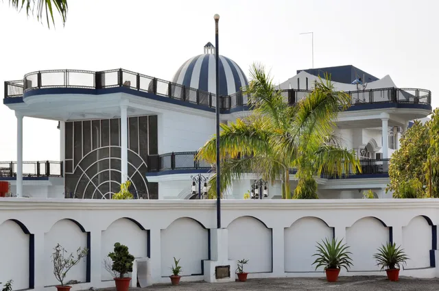 Mukund Madhav Royals