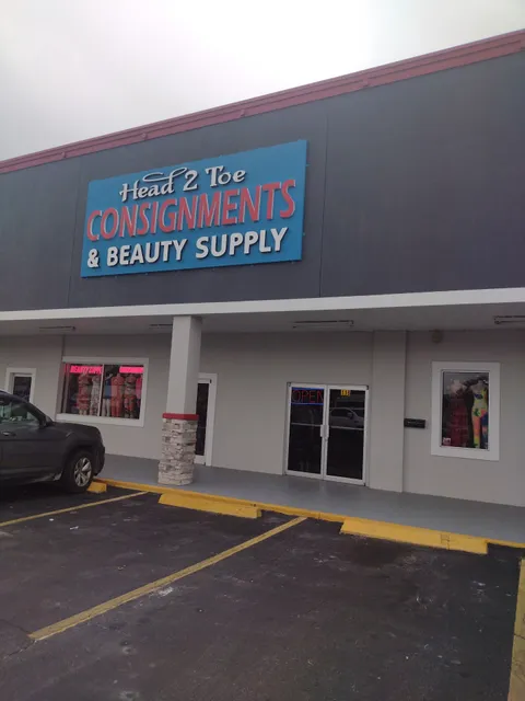 Head 2 Toe Fashion & Beauty World