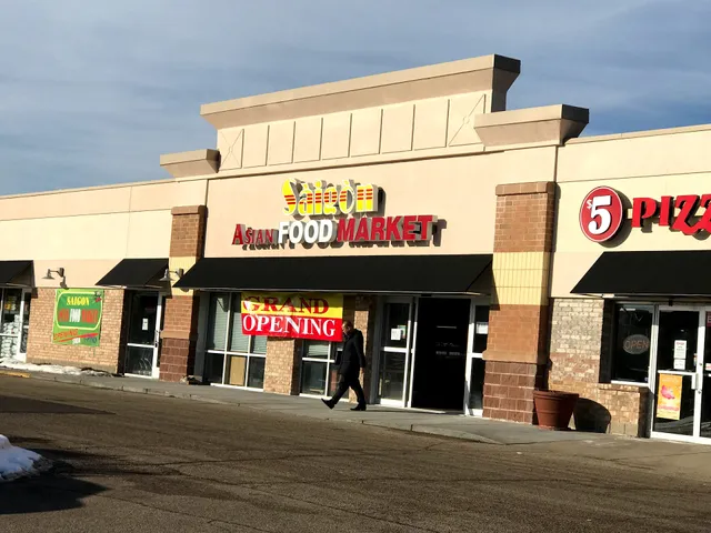 Saigon Asian Food Market