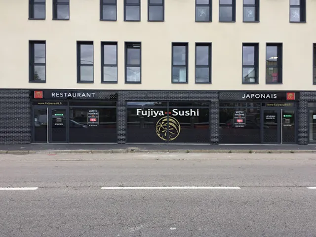Fujiya Sushi I Buffet à volonté