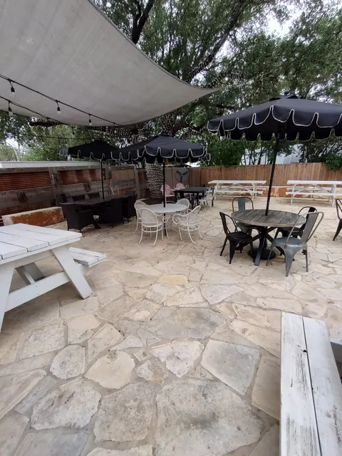 Truffles & Vines LLC