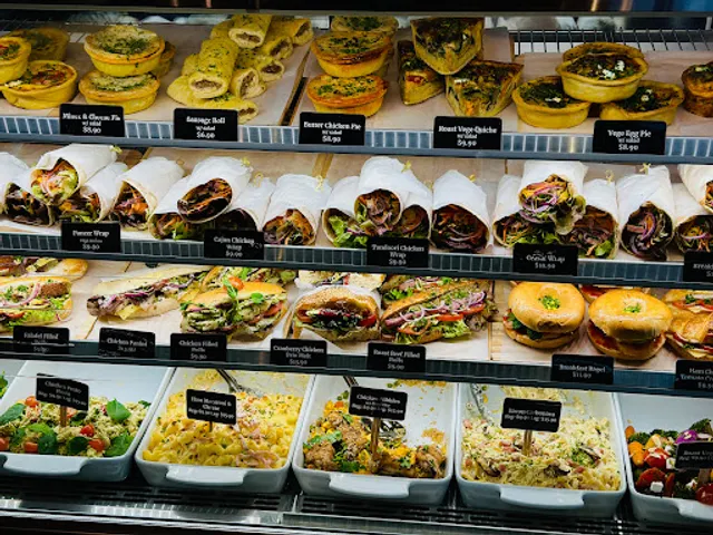 Petals 'n' Pots Cafe