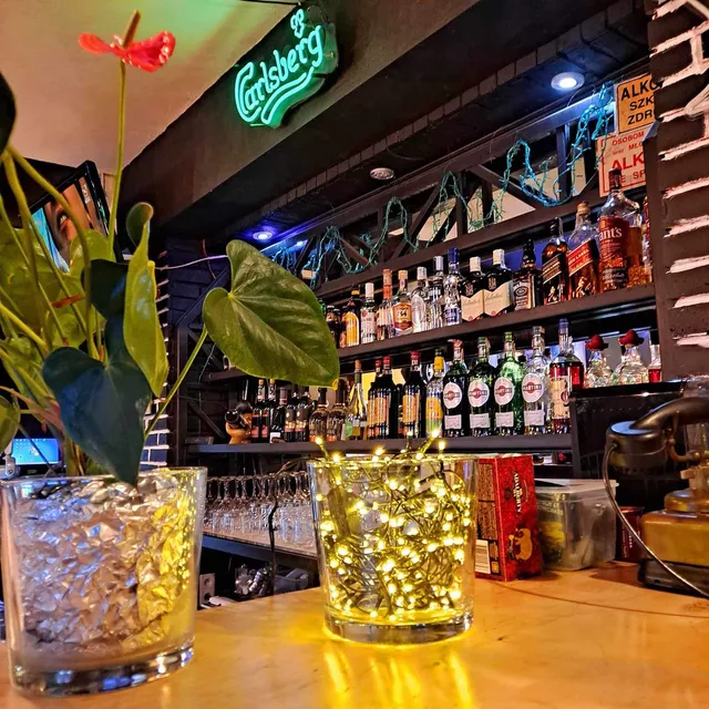 Vis a Vis Restauracja & Bar