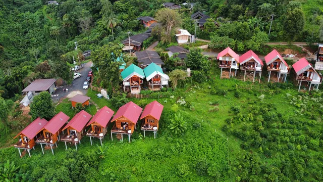 ธรรมชาติ โฮมสเตย์