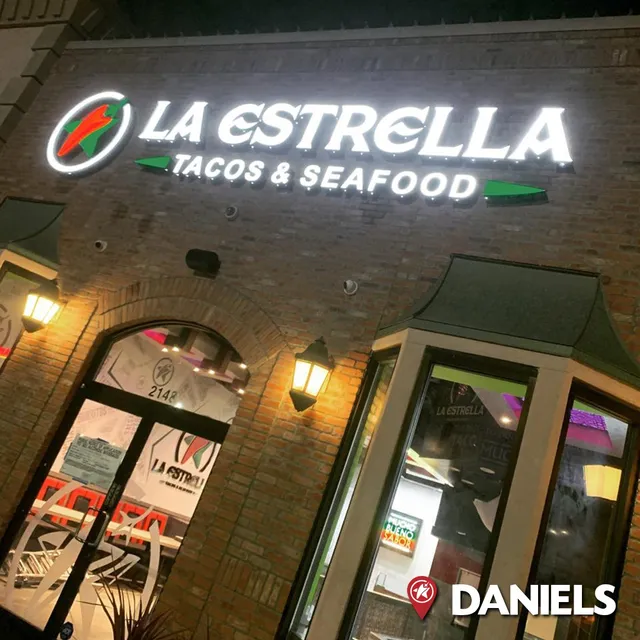 La Estrella Tacos & Seafood