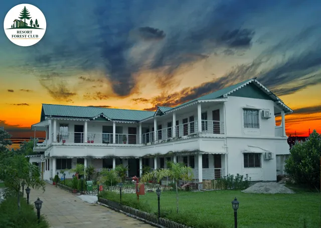 RESORT FOREST CLUB