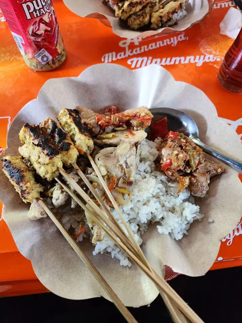 Sate Pepes Sop Ikan Marlin Bu Ribu Sejak 1950