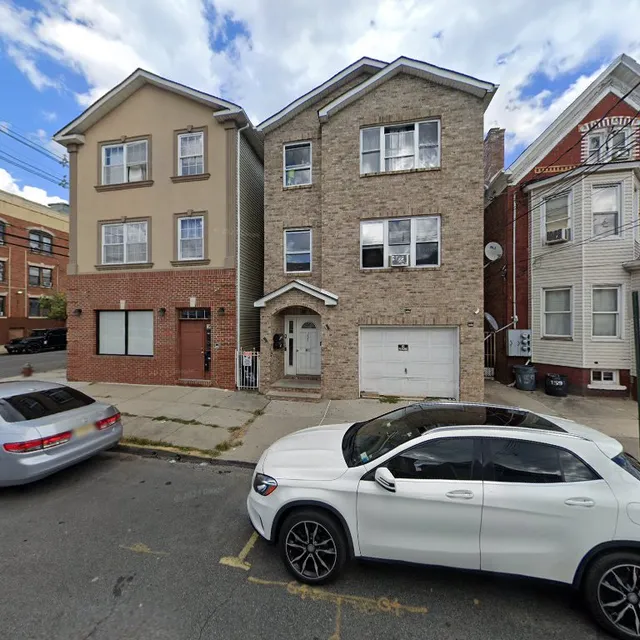 Alisha's Cafe & Sweets