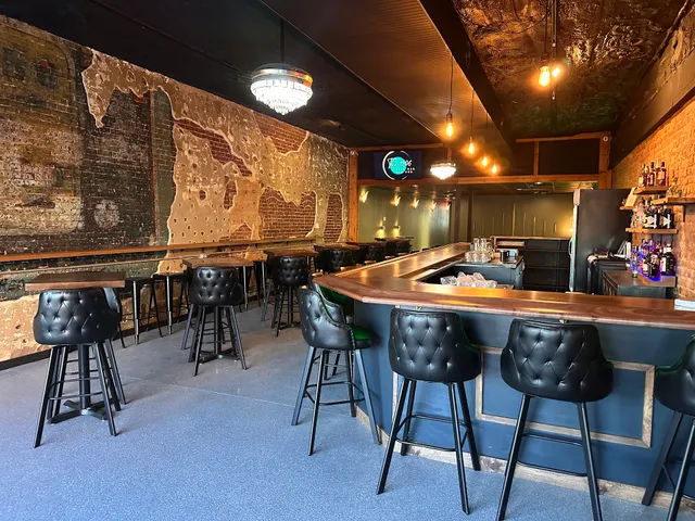 The 1906 Wine Bar & Pub