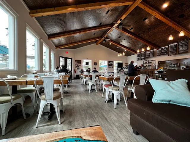 Boozer's Brew and a Cafe Too-Tegarden