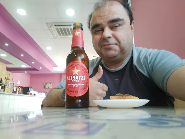 Bar Mireia Bocadillos y Tapas Variadas