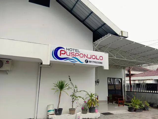 Hotel Pusponjolo Syariah Semarang RedPartner