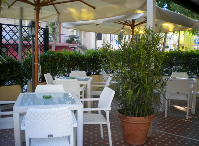 Hotel Nova Dhely - Rimini