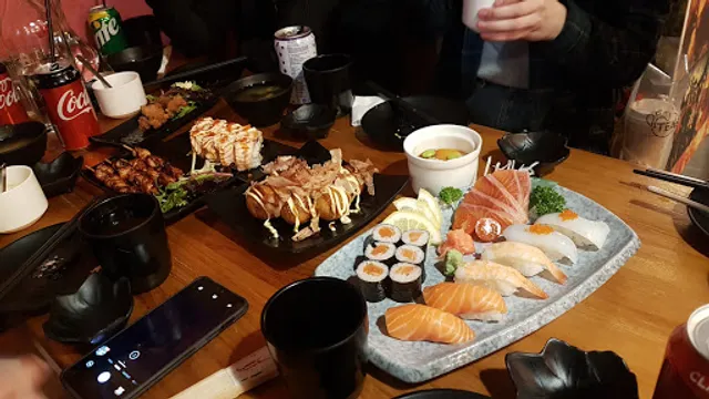 Tokyo 7 Japanese Restaurant