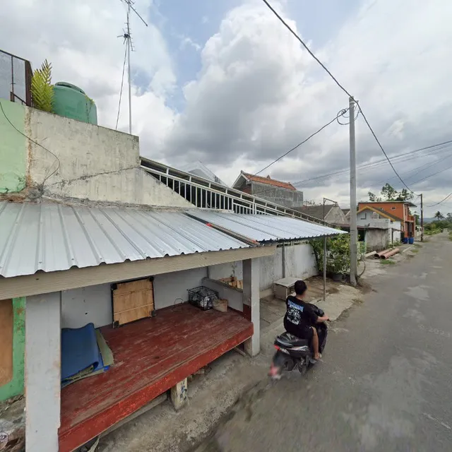 ANGKRINGAN SRAWUNG POTAZ