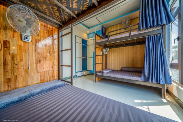 An Bang Riverside Dorm and Restaurant