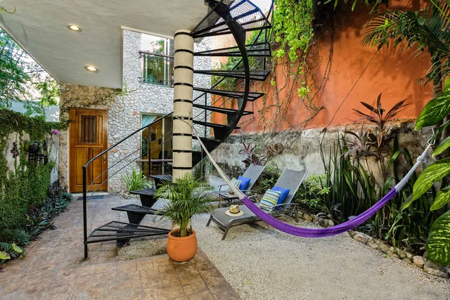 Casa Del Maya Bed & Breakfast Hotel