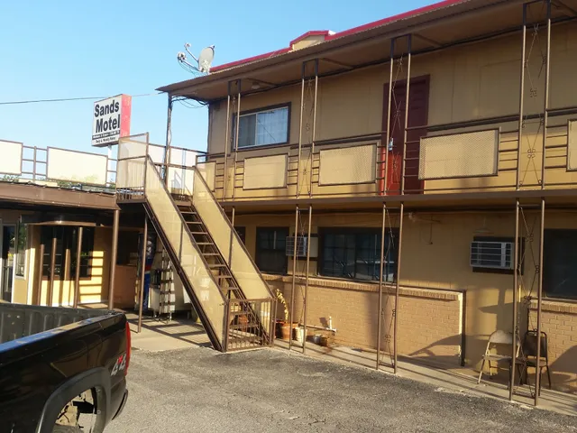 Sands Motel
