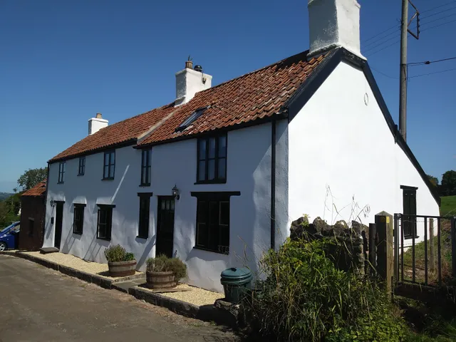 Woodview Cottage in the Coombe