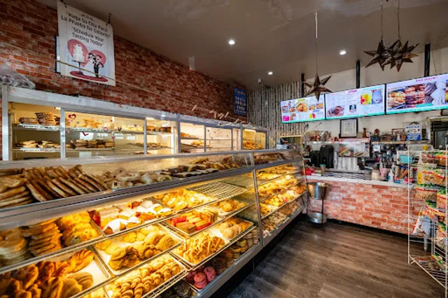 El Aguila Bakery