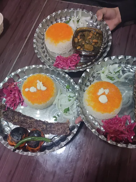 رستوران اسپیناس