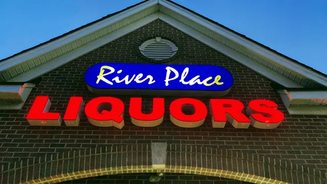River Place Liquor