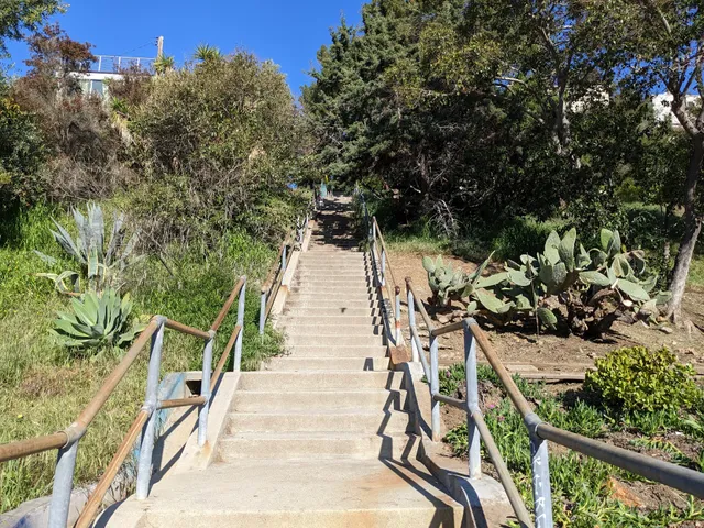 Alvarado-Ewing Stairs